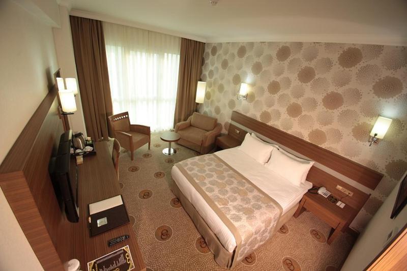 Buyuk Osmaniye Hotel Buitenkant foto